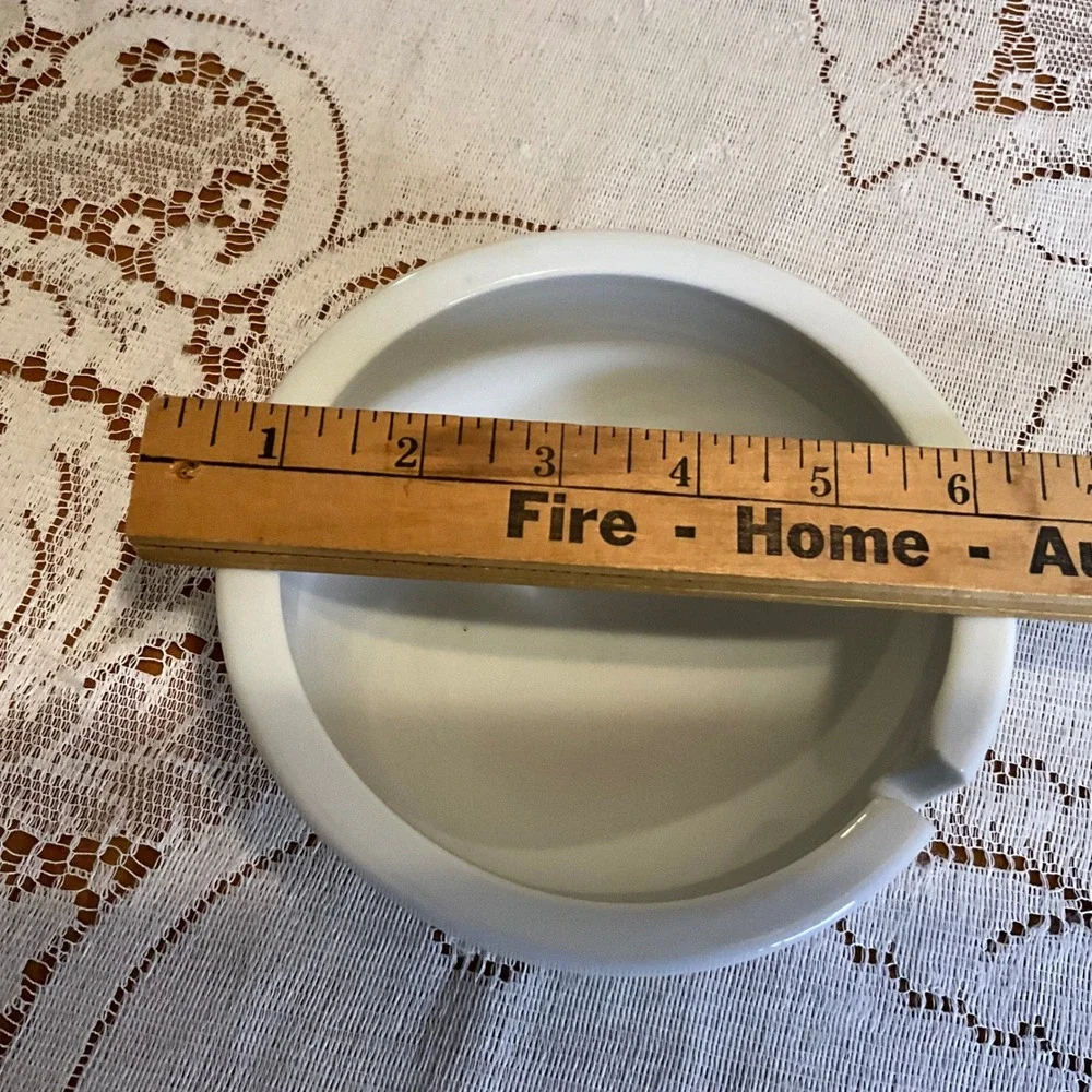 White Ceramic Mortar Pestle 6‎ Inch Minimalist Kitchenware Herbs Spices Natural